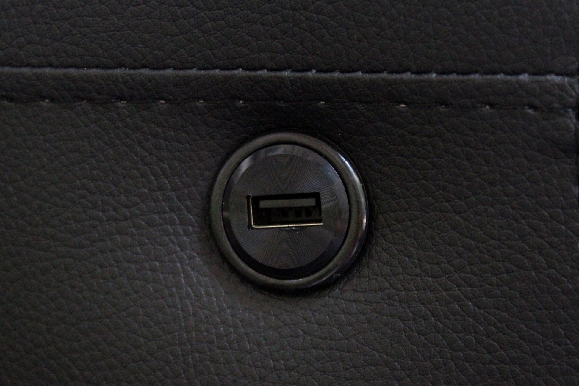 419031911